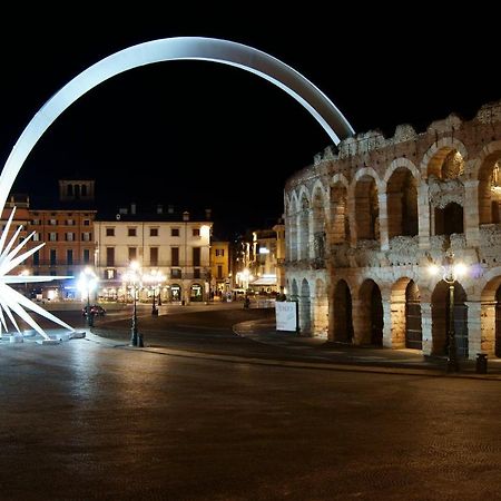 Aparthotel Adige Penthouse Verona Exterior foto